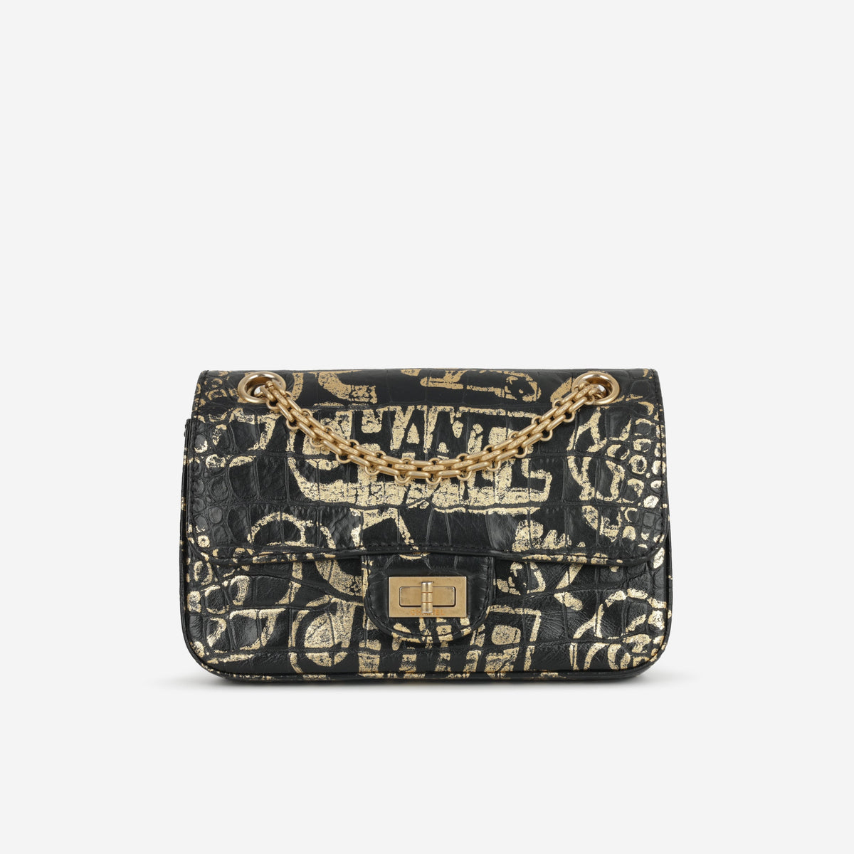 【CHANEL】　新品レアカラー♡入手困難 Chanel Black 2.55 Reissue Croc Embossed Leather Graffiti Print 224