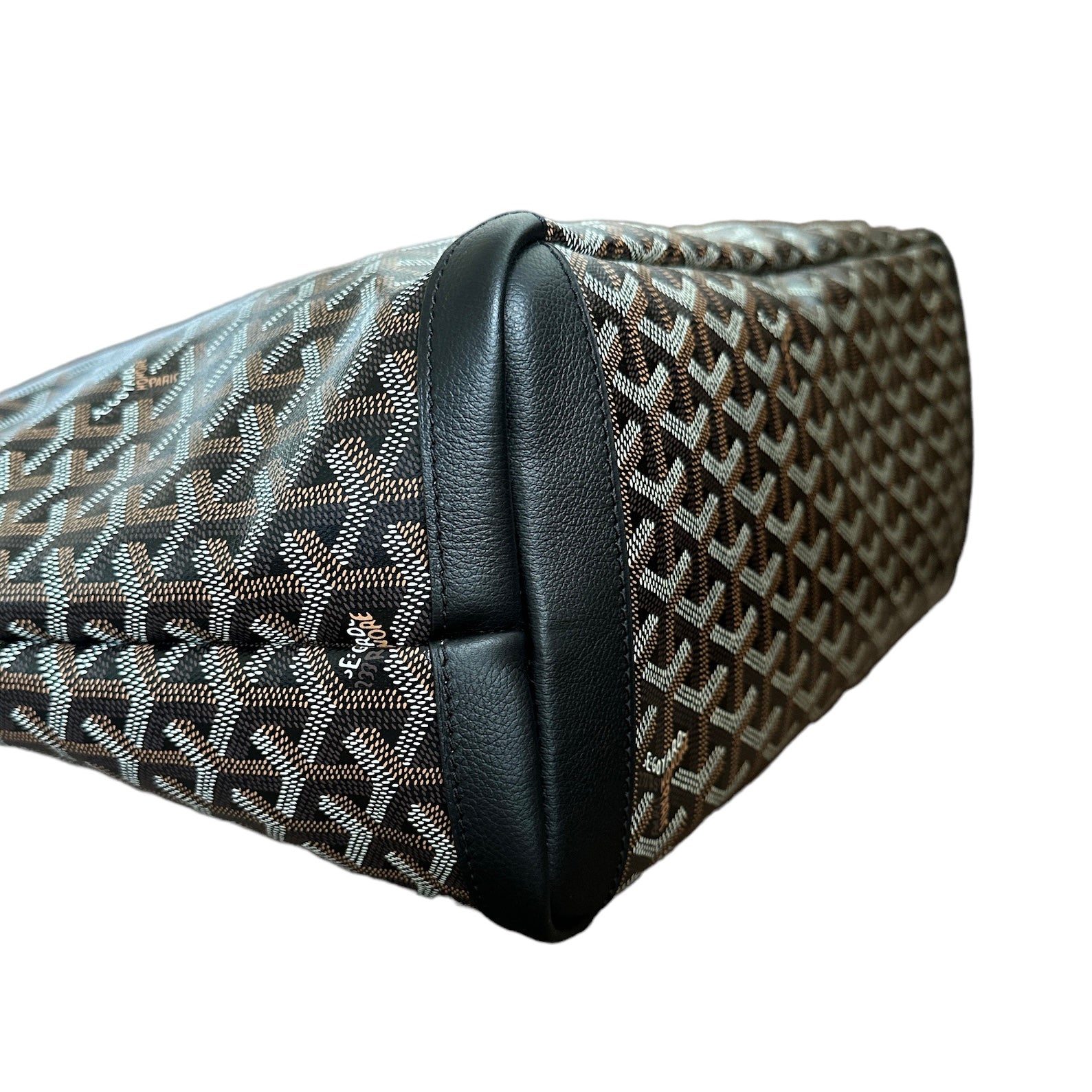 Artois leather handbag Goyard Black in Leather - 34832577