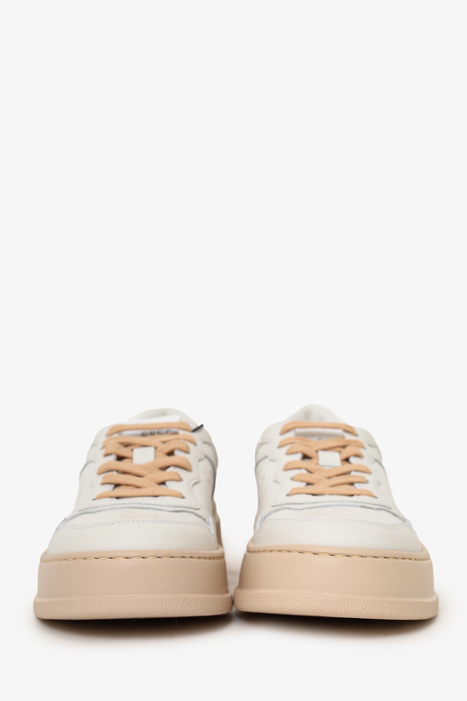 ♡C♡ Gucci White/Pink GG Embossed Leather Sneakers Size 38.5