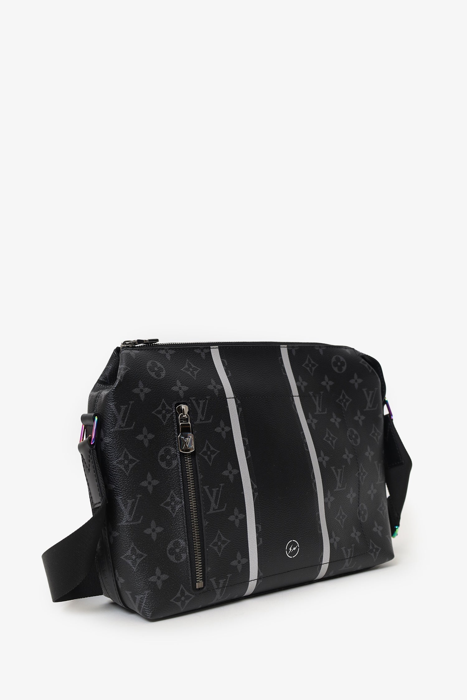 LOUIS VUITTON×Fragmentショルダーバッグアポロメッセンジャー Louis Vuitton x Fragment Monogram Eclipse Apollo Messenger Bag