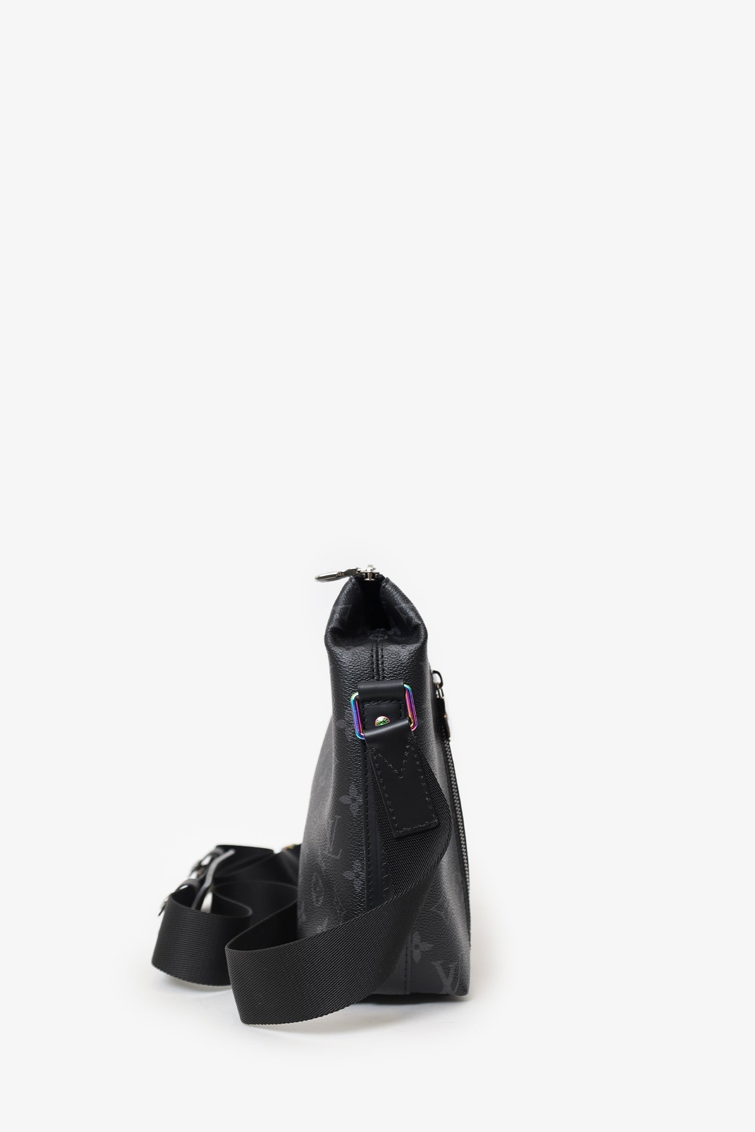 Louis Vuitton x Fragment Monogram Eclipse Apollo Messenger Bag