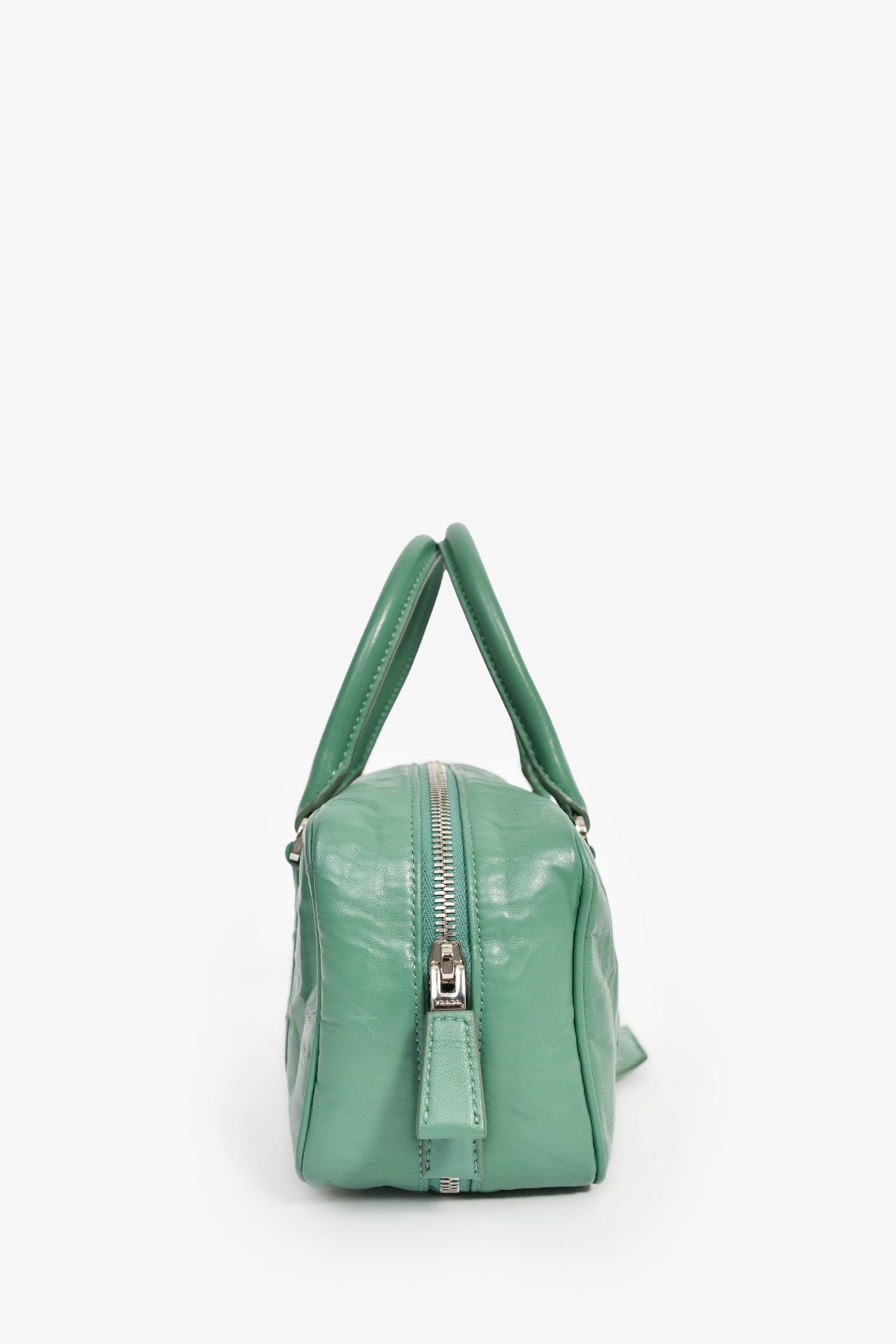 バッグ 00s Prada Green Leather Boston Bag Prada Green Antique Nappa Leather Triangle Logo Top Handle – Lux