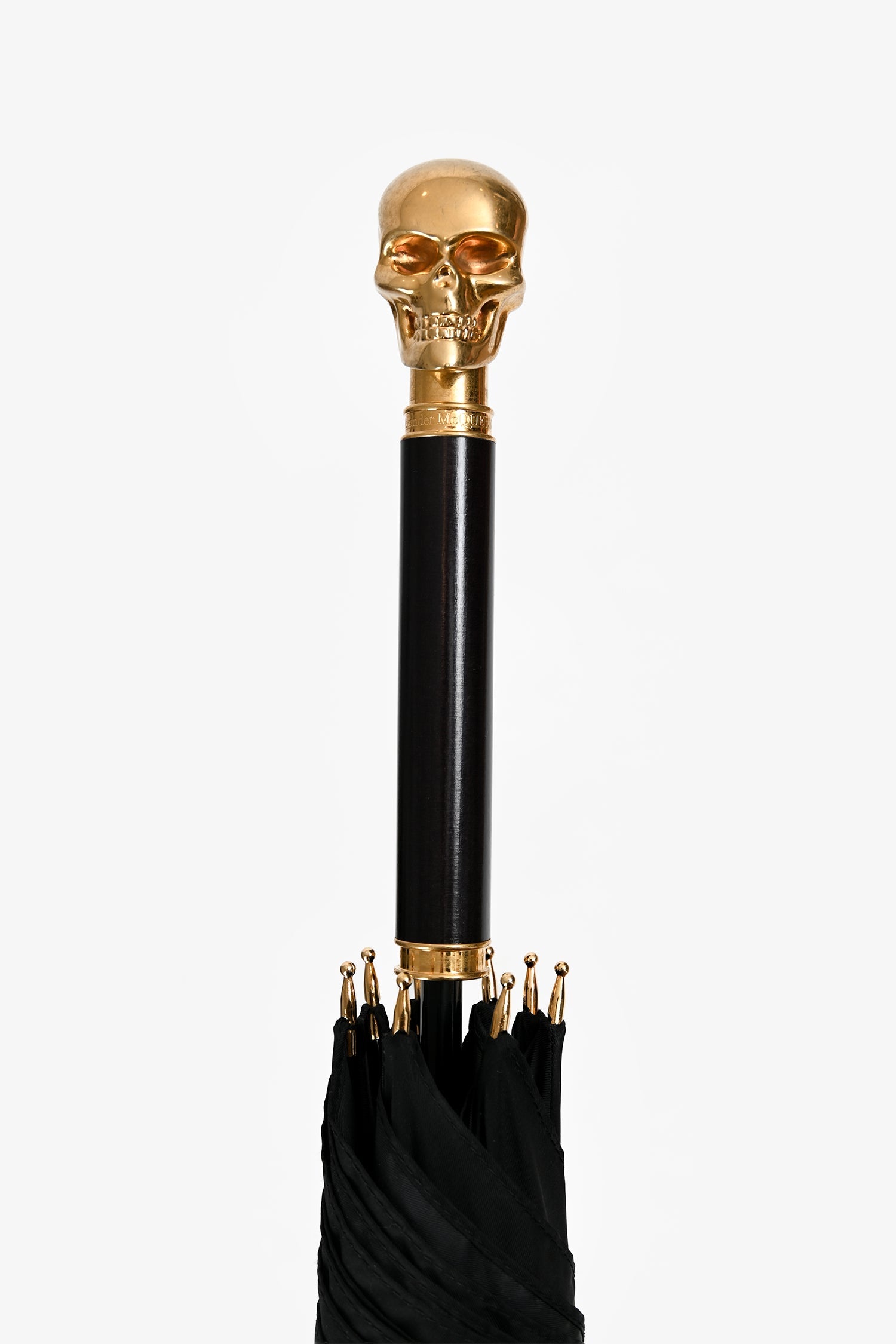 Alexander McQueen スカルハンドル折りたたみ傘 Men's Skull Long Umbrella in Black | Alexander McQueen US