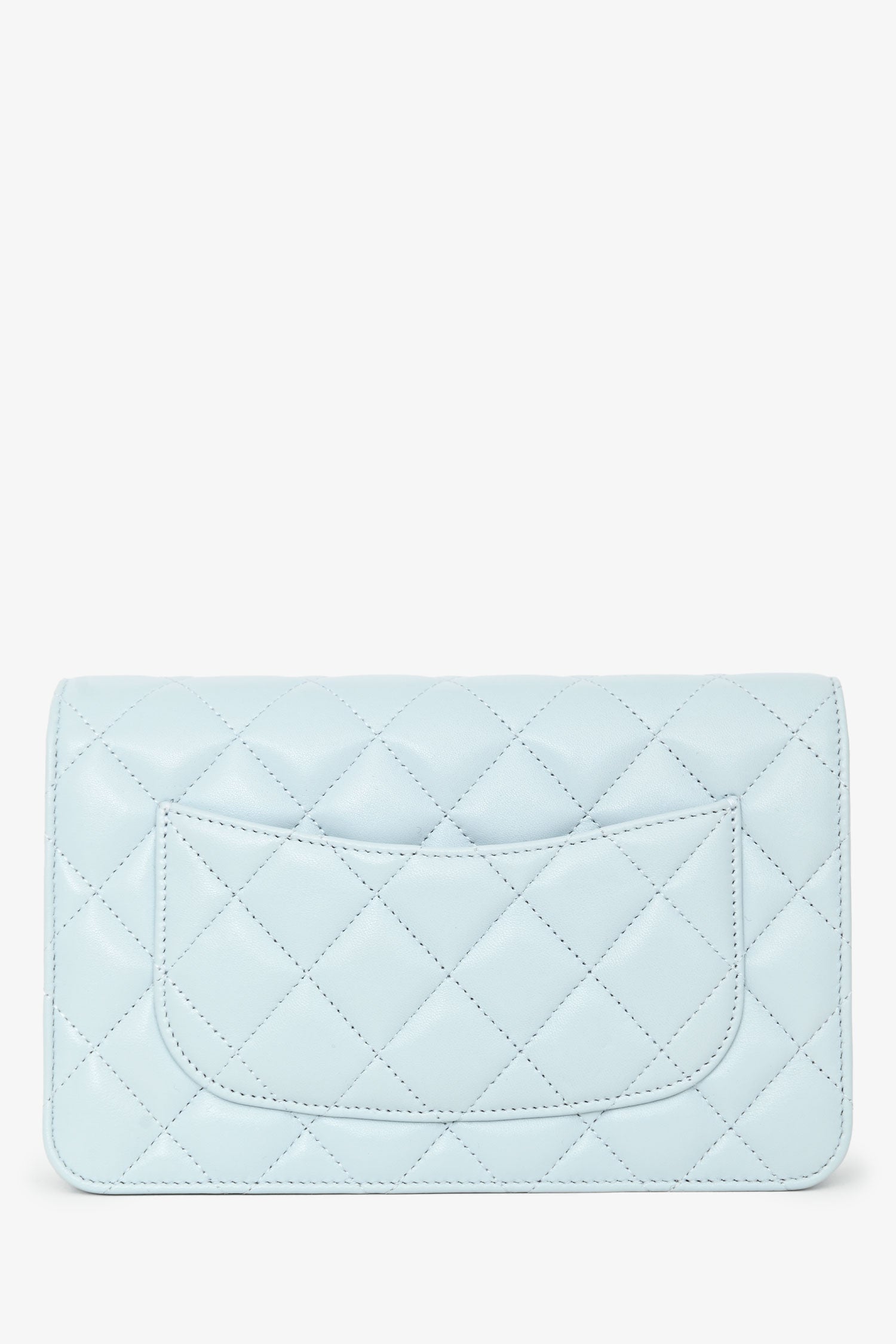 Pre-Loved Chanel™ Light Blue Leather Quilted CC Pearl Crush Wallet