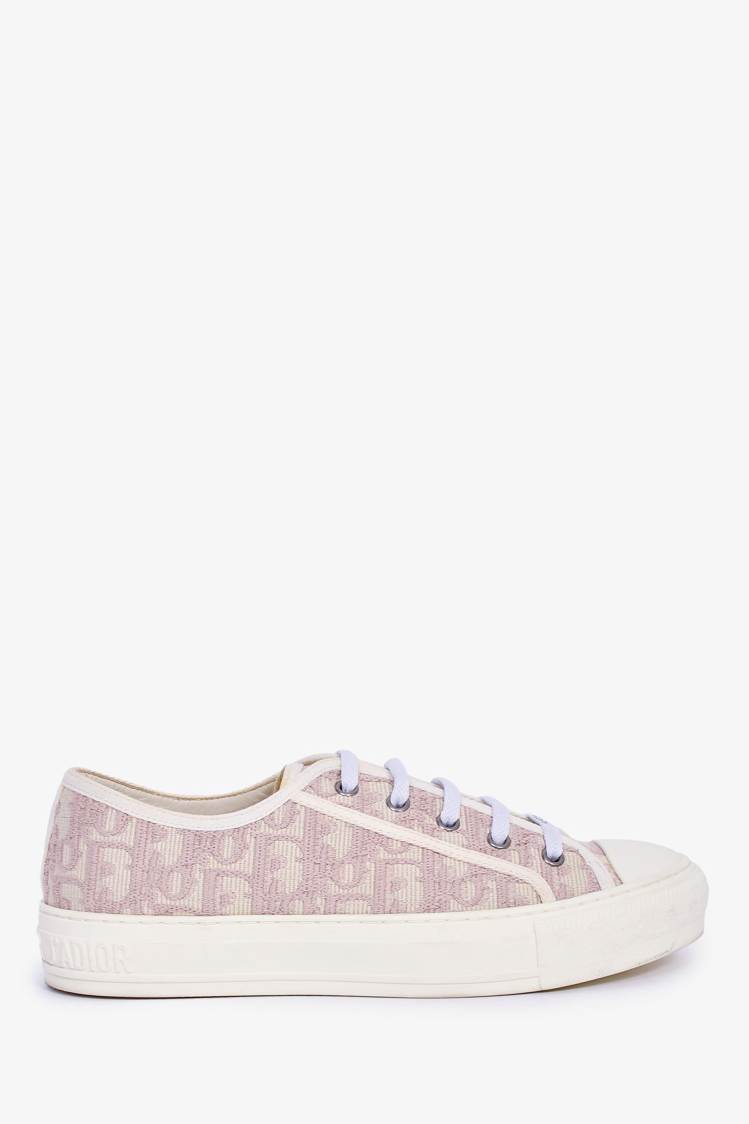 dior sneakers retail price