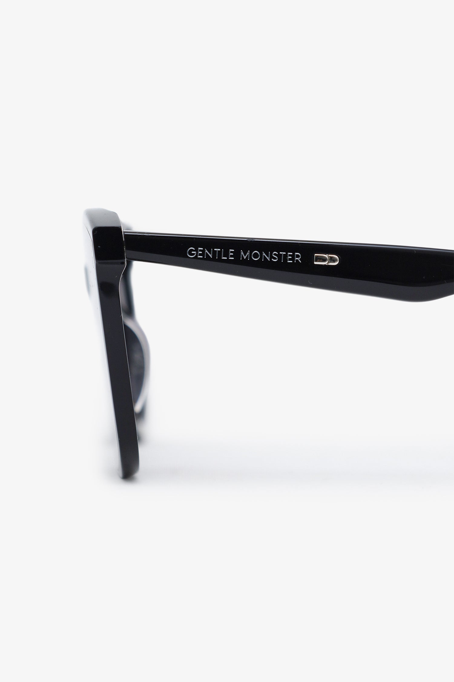 Gentle Monster Black 'Rosy' Sunglasses – Lux Second Chance