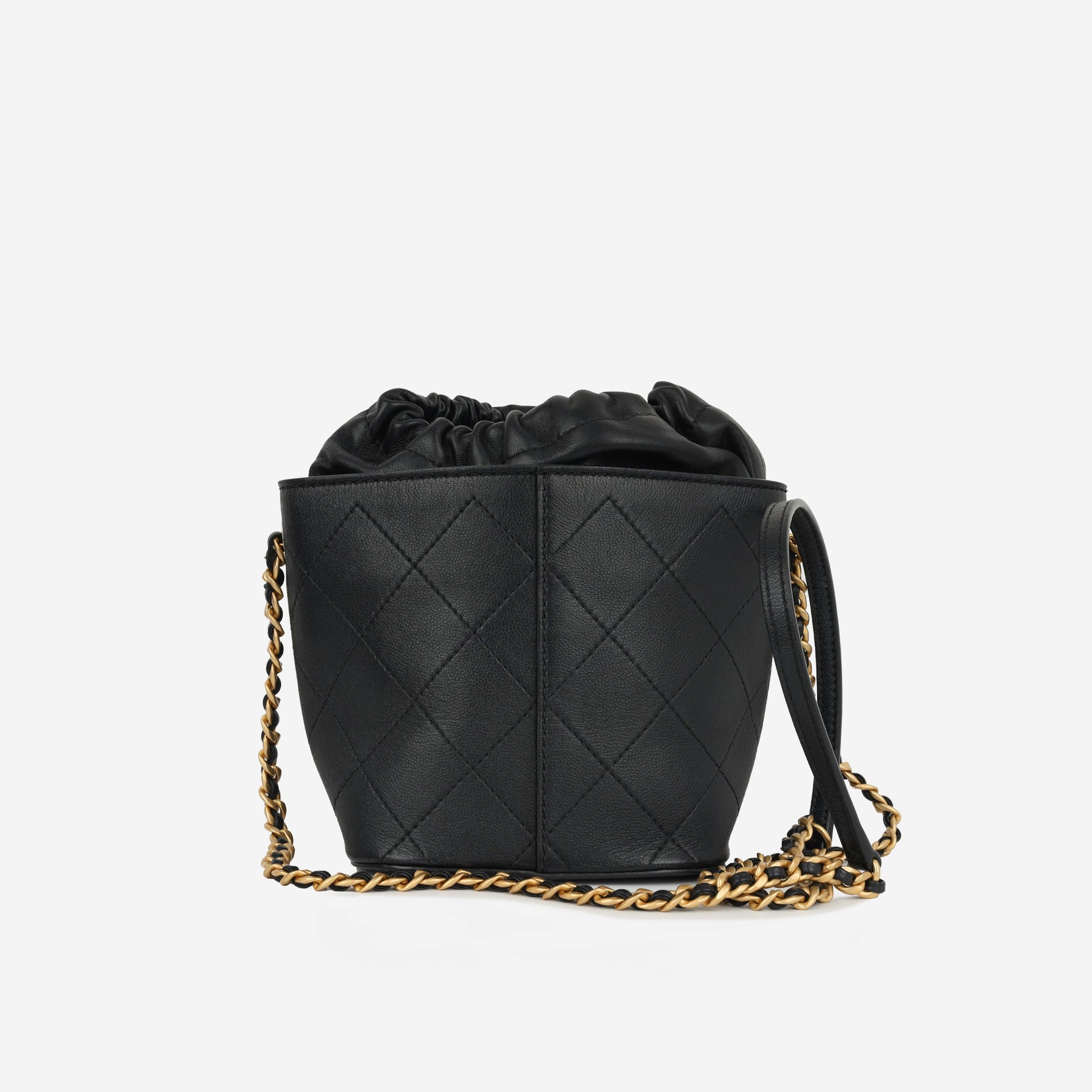 Chanel Mini Gabrielle Bucket Bag – Lux Second Chance display picture 1
