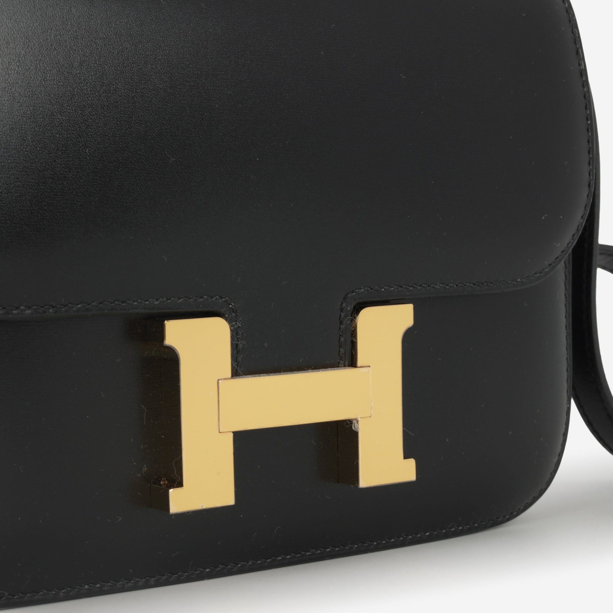 Hermès Constance 18 - Black Box Calf | Gold Hardware – Lux Second