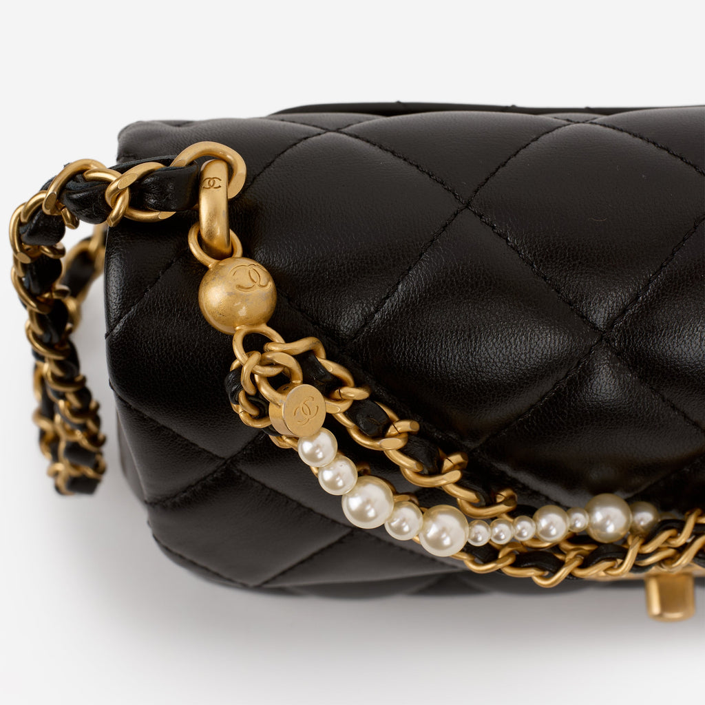 Chanel 24P Pearl Twist Flap - Black Lambskin | Gold Hardware – Lux
