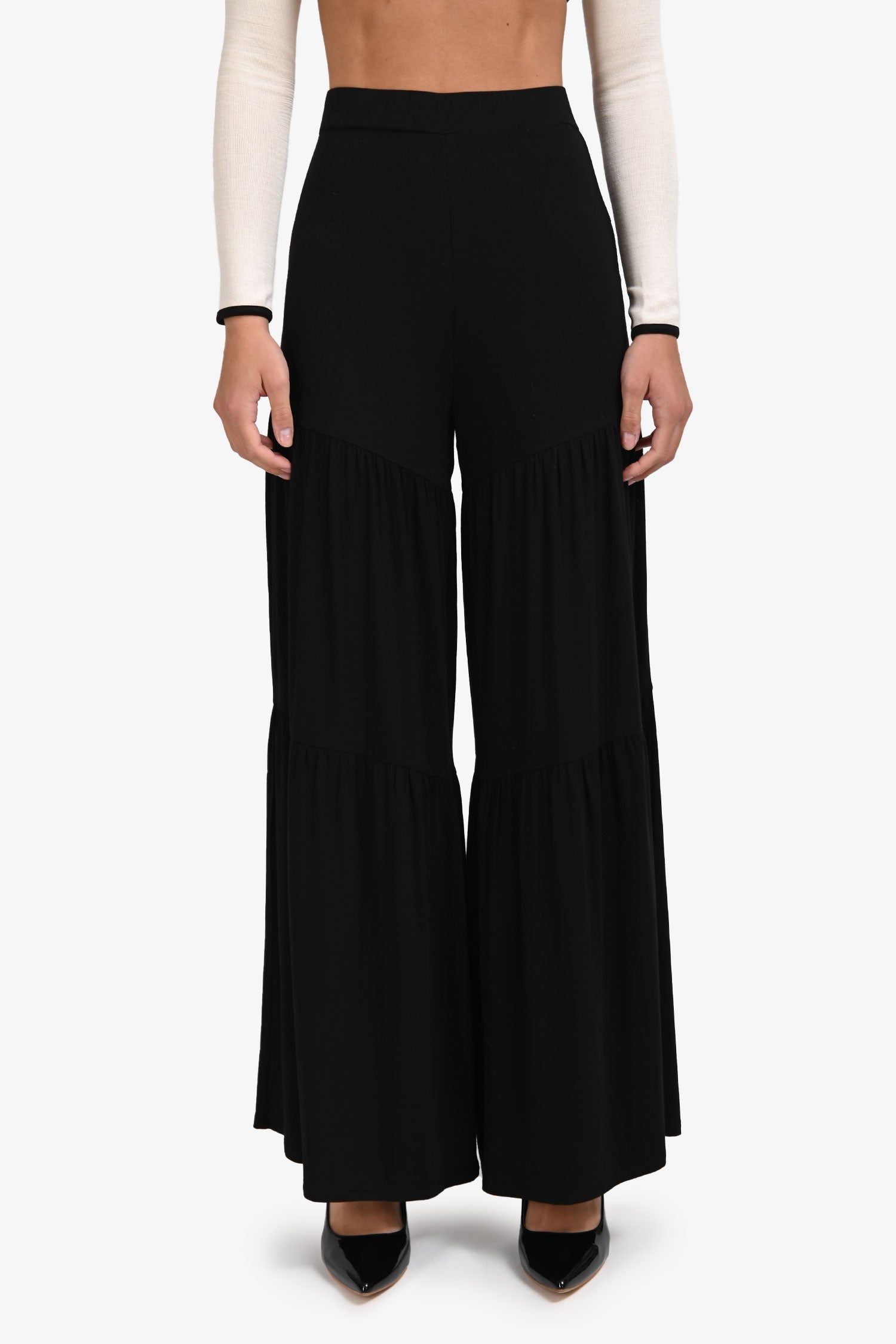 Lovers + Friends Black Tiered Wide Leg Pants Size XS – Lux Second