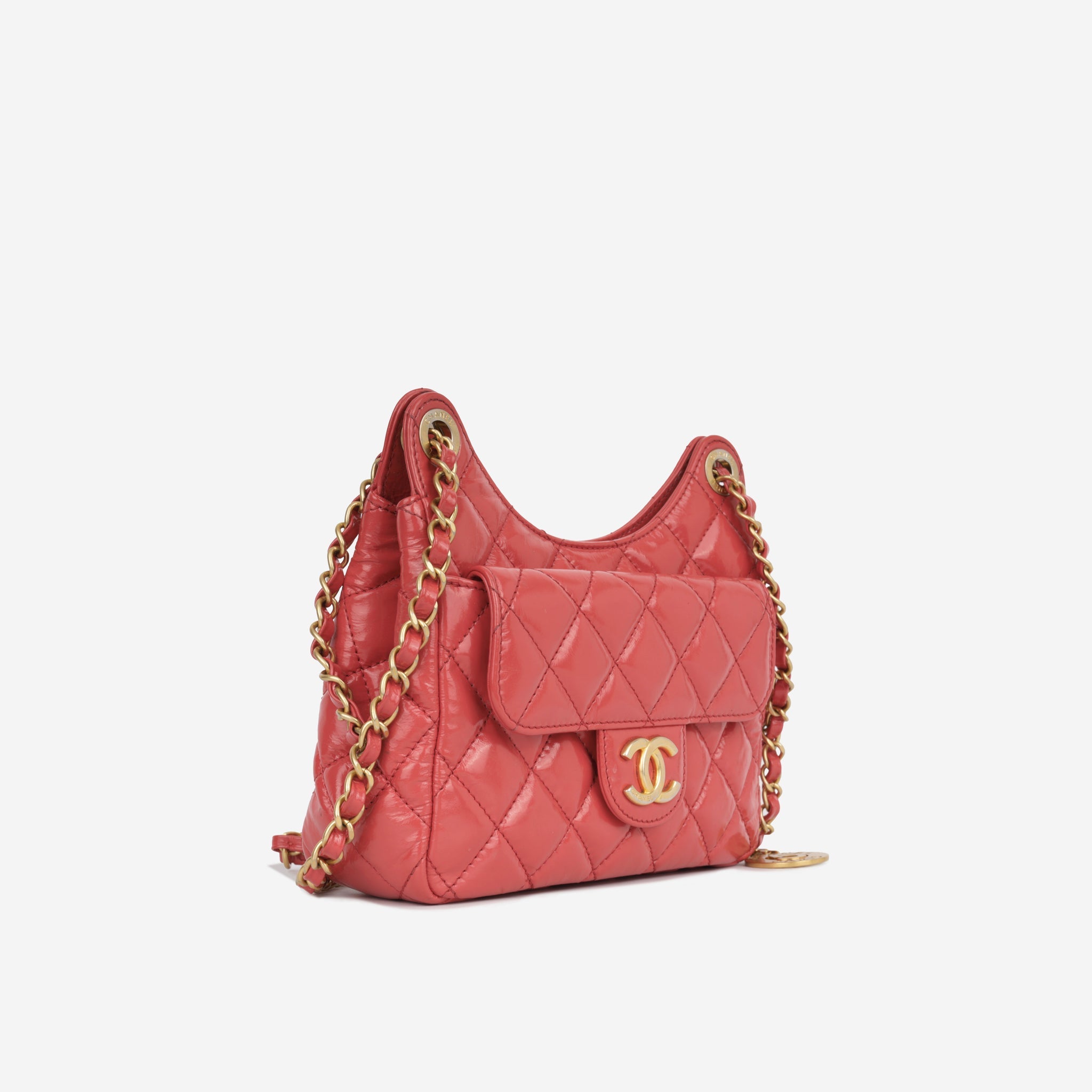 Pre-Loved Chanel Cruise 2023 Small Hobo Bag - Coral